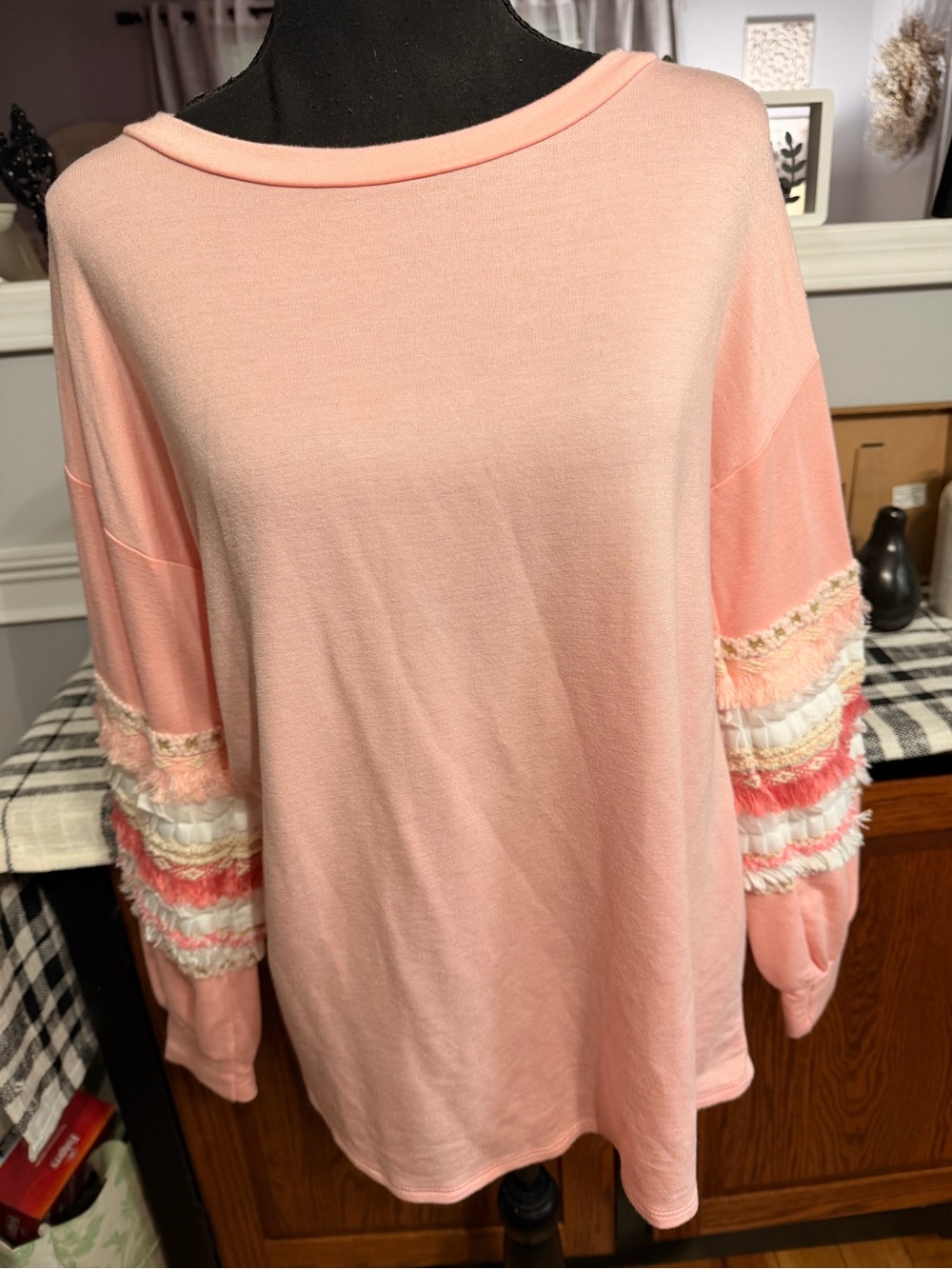 Women's Soft Pink Fringe-Trim Pullover Top